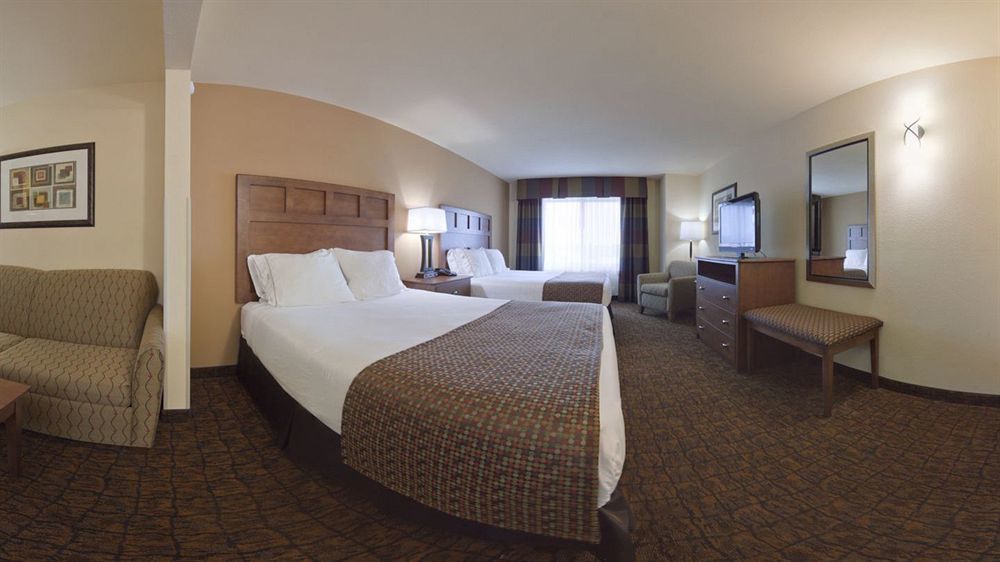 Holiday Inn Express Hotel & Suites Mount Airy By Ihg Exterior foto